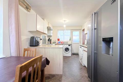 3 bedroom semi-detached house for sale, Woodborough Road, Leicester LE5