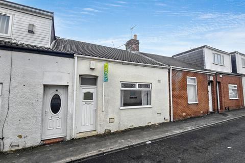 2 bedroom cottage for sale, Exeter Street, Pallion, Sunderland, Tyne and Wear, SR4 6QX