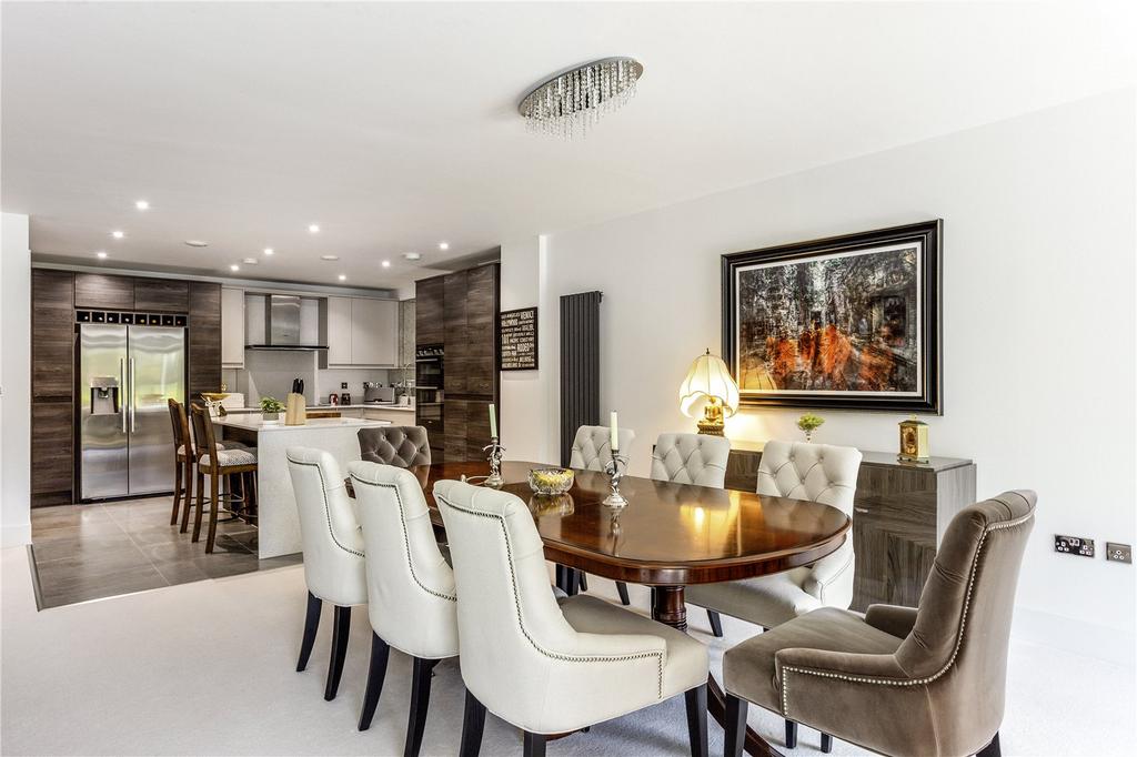 Dining/Kitchen