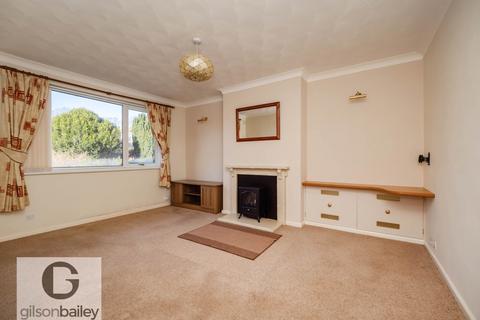 2 bedroom semi-detached bungalow for sale, Braydeston Crescent, Norwich NR13