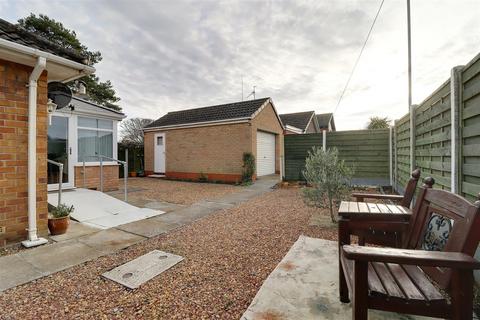 2 Ash Avenue, Elloughton, Brough, HU15 1LF