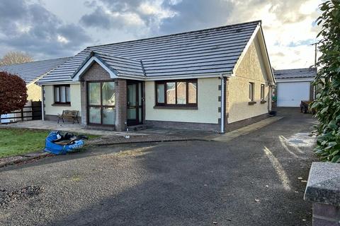 3 bedroom detached bungalow for sale, Gerddi Mair, St. Clears SA33