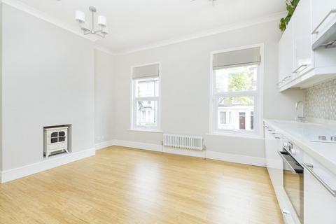 2 bedroom apartment to rent, Lordship Lane, East Dulwich, SE22