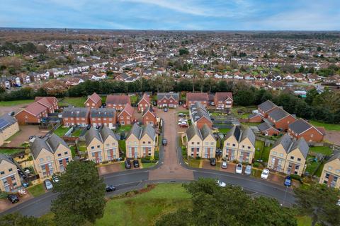 4 bedroom townhouse for sale, Ribbans Park Road, Ipswich, Suffolk