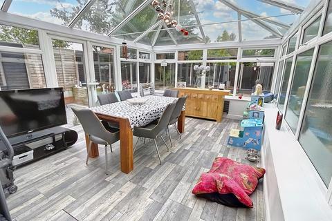 undefined, Marsh End, Birmingham B38