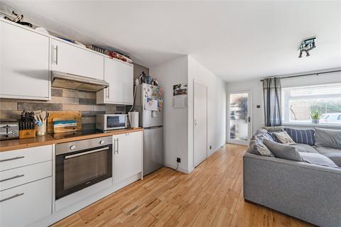 1 bedroom maisonette for sale, Willowhayne Drive, Walton-on-Thames, Surrey, KT12