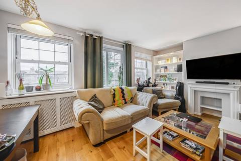 3 bedroom flat to rent, Worsopp Drive, Clapham, London, SW4