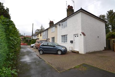 2 bedroom cottage to rent, Borden, Sittingbourne ME9