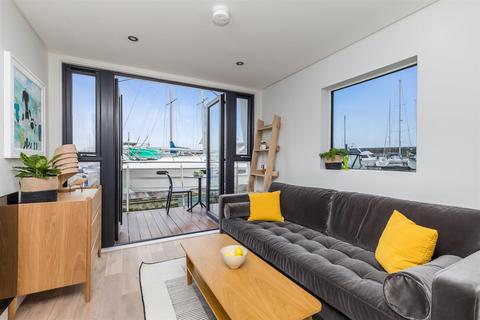 1 bedroom houseboat for sale, Barton Marina, Burton-on-Trent, DE13