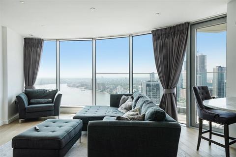 2 bedroom flat to rent, Charrington Tower, 11 Biscayne Avenue, London E14