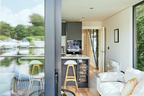 2 bedroom houseboat for sale, Barton Marina, Burton-on-Trent, DE13