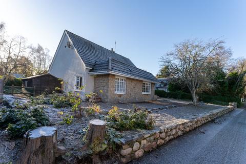 3 bedroom detached bungalow for sale, Aviemore PH22