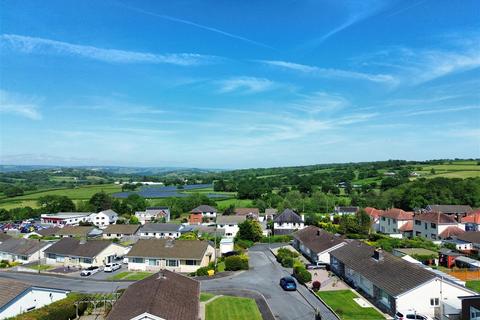 3 bedroom semi-detached house for sale, St. Annes Avenue, Cwmffrwd, Carmarthen