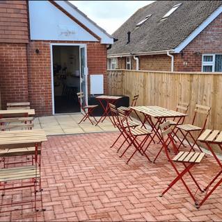 Cafe to rent, Wareham Road, Lytchett Matravers BH16