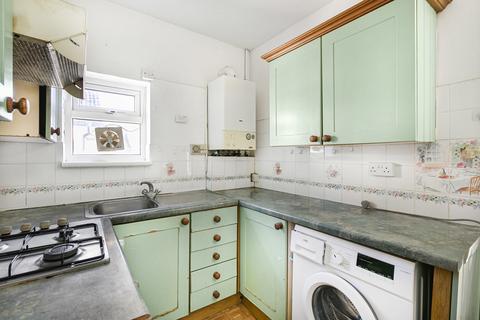 2 bedroom apartment for sale, Arundel Road, Croydon, CR0