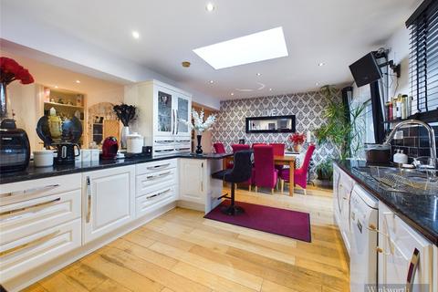 5 bedroom end of terrace house for sale, Cox Lane, Chessington KT9