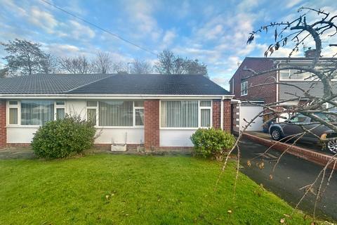 3 bedroom semi-detached bungalow for sale, Eddrington Grove, Chapel House Estate, Newcastle upon Tyne, NE5