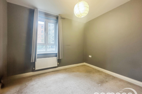 52 Sinclair Drive, Basingstoke, RG21 6AD