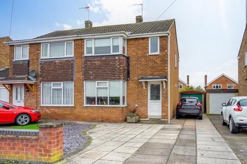 3 bedroom semi-detached house for sale, Heath Moor Drive, York