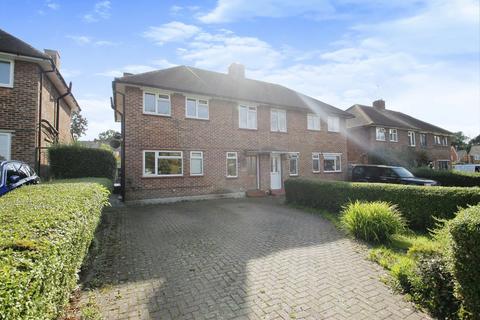 4 bedroom semi-detached house to rent, Keepers Farm Close, Windsor SL4