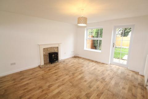 18 Attlee Close, Lutterworth, LE17 4YG