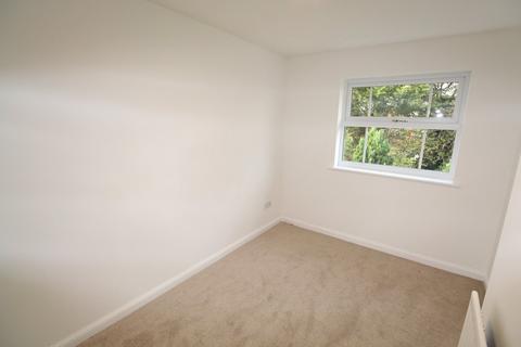 18 Attlee Close, Lutterworth, LE17 4YG