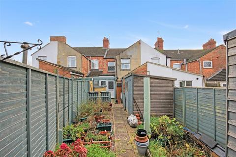 3 bedroom terraced house for sale, Ealing Terrace, Rushden NN10