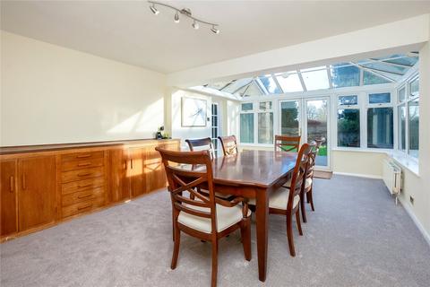 5 bedroom detached house for sale, Vicarage Gardens, Oxforshire OX17