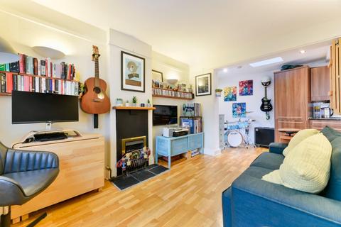 2 bedroom detached house for sale, Park Road, Hampton Wick