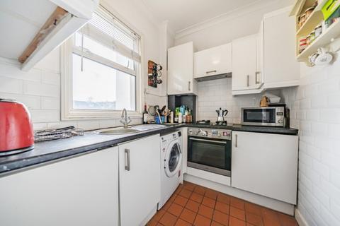 1 bedroom apartment to rent, Putney Bridge Road Putney SW15