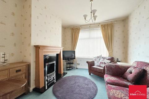 2 bedroom end of terrace house for sale, St. John Street, Irlam, M44