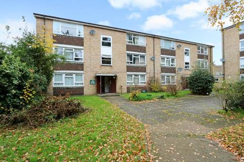 1 bedroom apartment to rent, Penrhyn Gardens, Kingston Upon Thames KT1