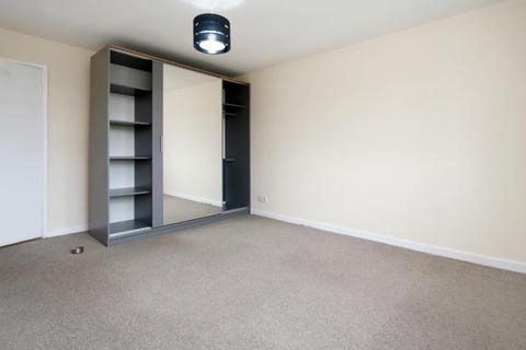 1 bedroom apartment to rent, Penrhyn Gardens, Kingston Upon Thames KT1