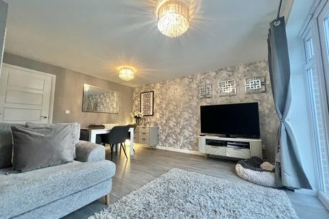 3 bedroom semi-detached house for sale, Hawthorn Drive, Thornton FY5