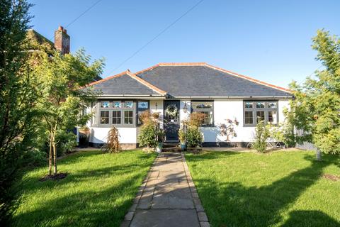 3 bedroom bungalow for sale, Sandwich, Kent, CT13