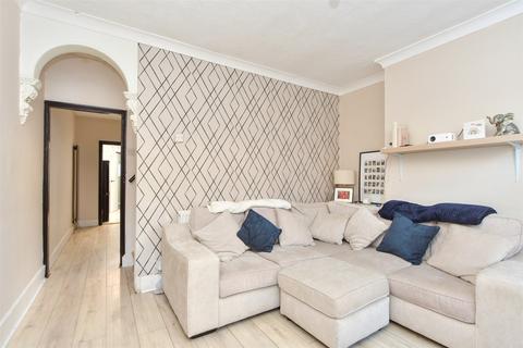 3 bedroom terraced house for sale, Church Street, Rochester, Kent