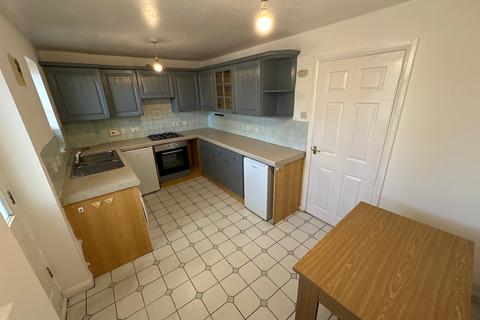 3 bedroom house to rent, Dexter Road, Harefield UB9