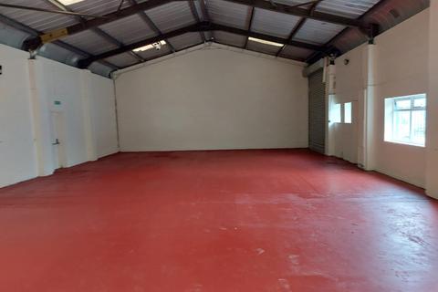 Warehouse to rent, Highfield Industrial Estate, Ferndale CF43