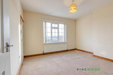 51 Broadleys, Clay Cross, Chesterfield, S45 9JN