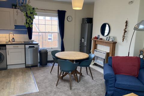 3 bedroom maisonette to rent, York Road, Bristol BS6