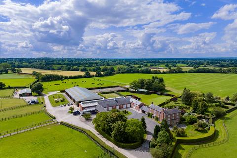 5 bedroom equestrian property for sale, Pewit Lane, Hunsterson, Nantwich, Cheshire, CW5