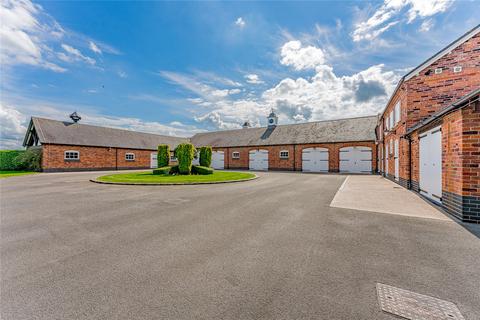 5 bedroom equestrian property for sale, Pewit Lane, Hunsterson, Nantwich, Cheshire, CW5