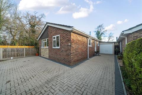 2 bedroom detached bungalow for sale, Thatcham,  Berkshire,  RG18