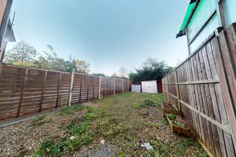 3 bedroom terraced house for sale, Longford Avenue, Little Billing, Northampton, Northamptonshire, NN3 9HN