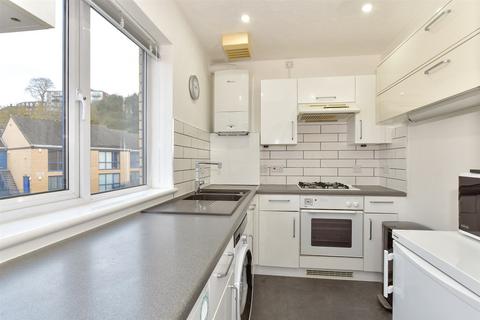 2 bedroom apartment for sale, Valetta Way, Rochester, Kent