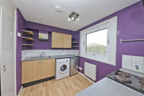 1 bedroom flat for sale, 14 Chiltern View Road, ., Uxbridge, Middlesex, UB8 2PD