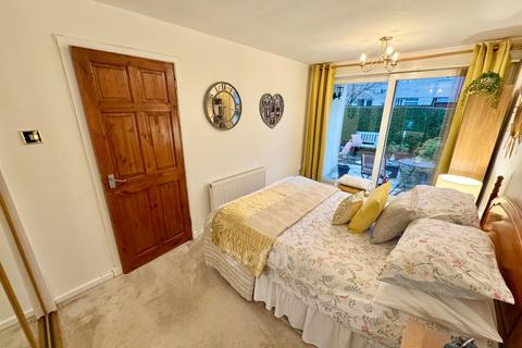 1 bedroom flat for sale, 135 Clippens Road, Linwood