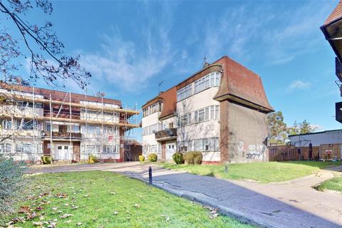 2 bedroom flat for sale, Clifford Court, London NW2