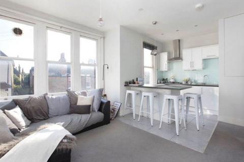 1 bedroom flat to rent, Lynn Road, Clapham SW12