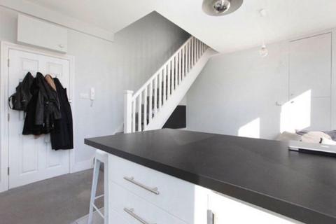 1 bedroom flat to rent, Lynn Road, Clapham SW12